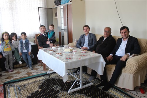 Kaymakamımız Sayın Mücahit AYDOĞDU'nun Ramazan Bayramı Şehit Aileleri Ziyareti